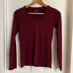 Uniqlo. Small. Maroon long sleeve T-shirt.